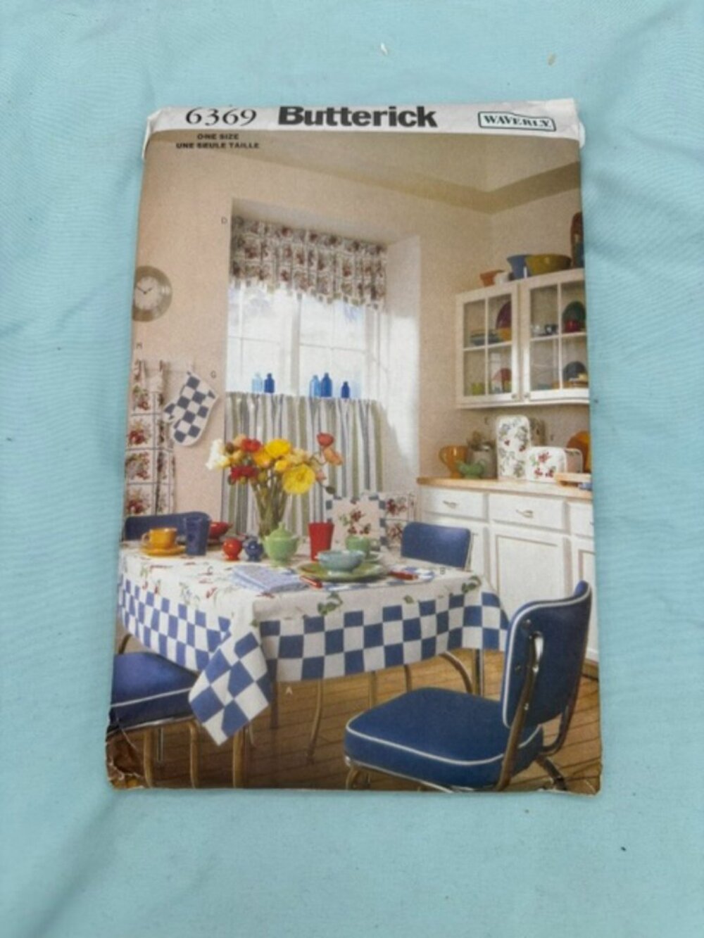Waverly Butterick 6369 1999 Sewing Pattern..
